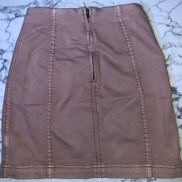 Dusty Rose Mini Skirt - Picture 2 of 3